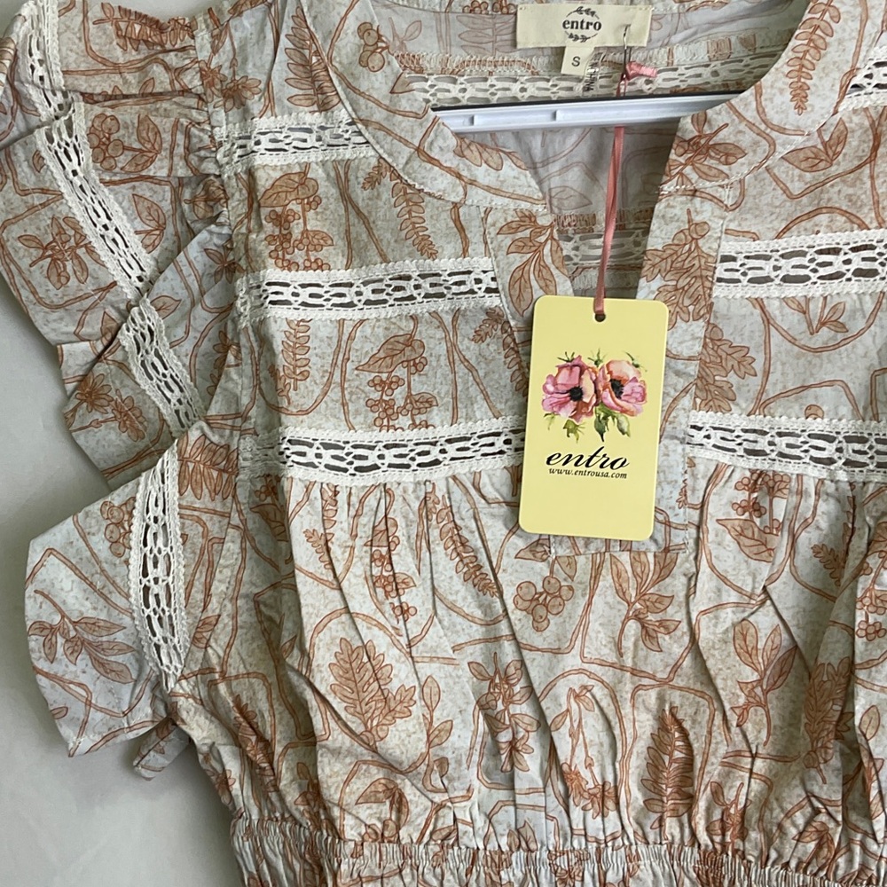 Entro Caramel Abstract Leaf Print Peplum Blouse - Picture 5 of 8